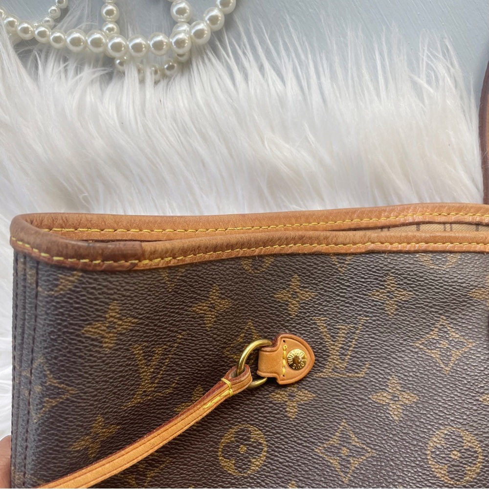 #Poshmark Louis Vuitton Neverfull Bag Authentic - Picture 6 of 16